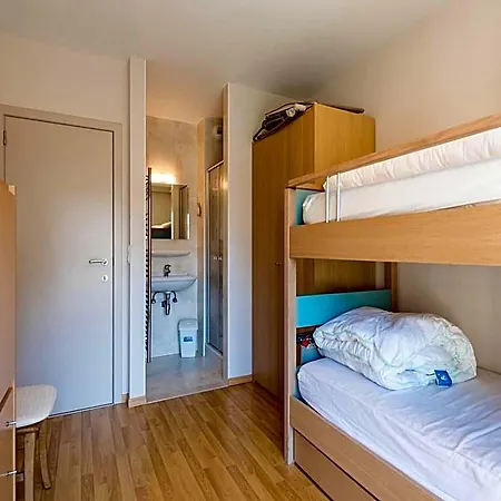 Hotel Near Seawall With Sea View 3*
