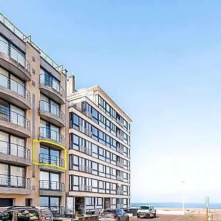 Near Seawall With Sea View Hotel